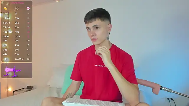 DustinLevine online show from February 2025 09:58:02 PM