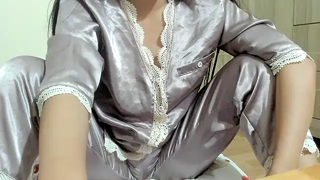 Snapshot of Beauty_Asian_Tina chatting on January 2025 11:21:02 AM Beauty Asian Tina online show from January 2025 11:21:02 AM