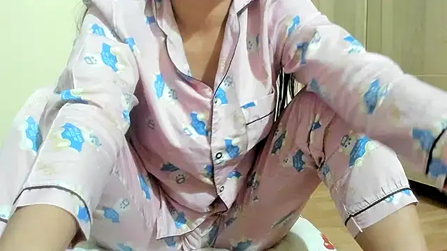 Snapshot of Beauty_Asian_Tina chatting on January 2025 01:33:02 PM Beauty Asian Tina online show from January 2025 01:33:02 PM