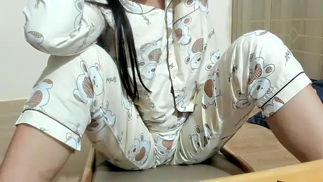 Snapshot of Beauty_Asian_Tina chatting on February 2025 08:01:01 AM Beauty Asian Tina online show from February 2025 08:01:01 AM