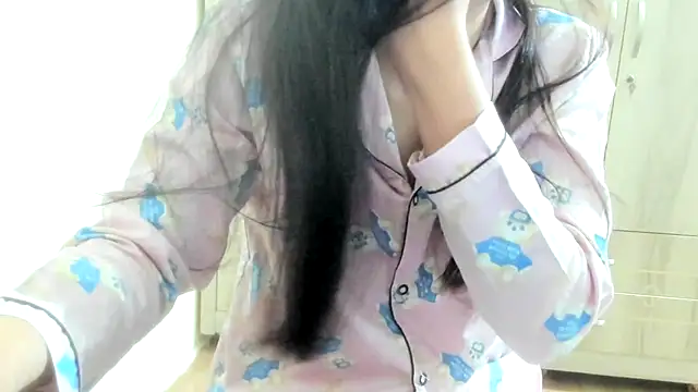 Snapshot of Beauty_Asian_Tina chatting on March 2025 06:52:02 AM Beauty Asian Tina online show from March 2025 06:52:02 AM