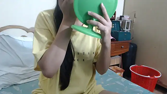 Beauty Asian Tina online show from October 2025 03:52:02 AM