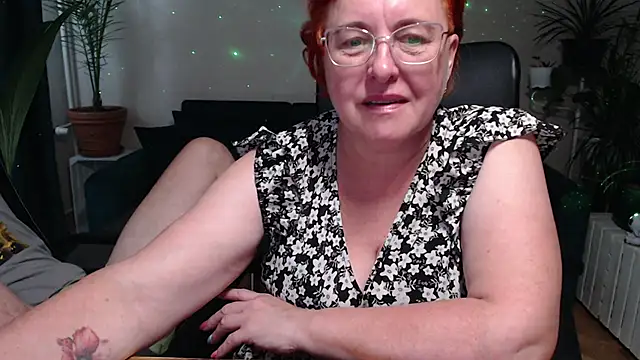 JoannaAndNeighbour online show from September 2025 09:42:02 AM