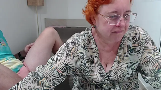 JoannaAndNeighbour online show from September 2025 06:58:02 AM