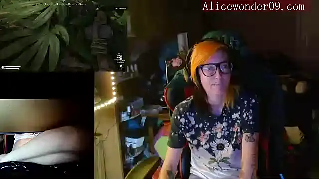 alicewonder09 online show from December 2024 05:40:02 AM