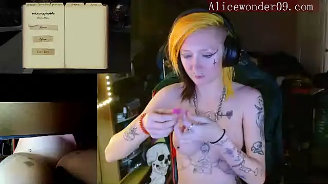 alicewonder09 online show from December 2024 07:51:01 AM