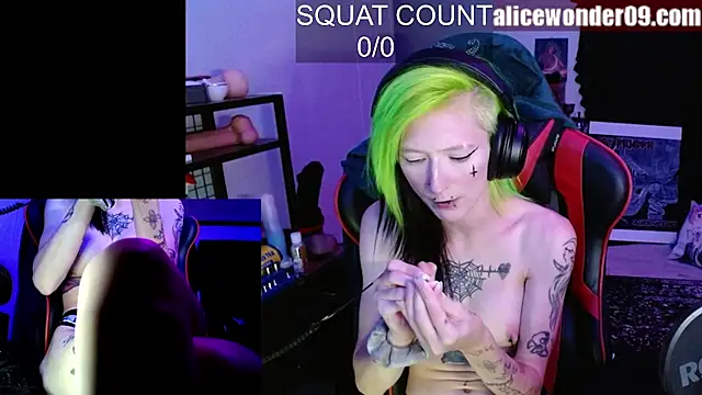 alicewonder09 online show from October 2025 02:58:02 AM