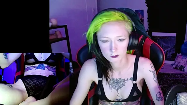 alicewonder09 online show from November 2025 05:18:02 AM