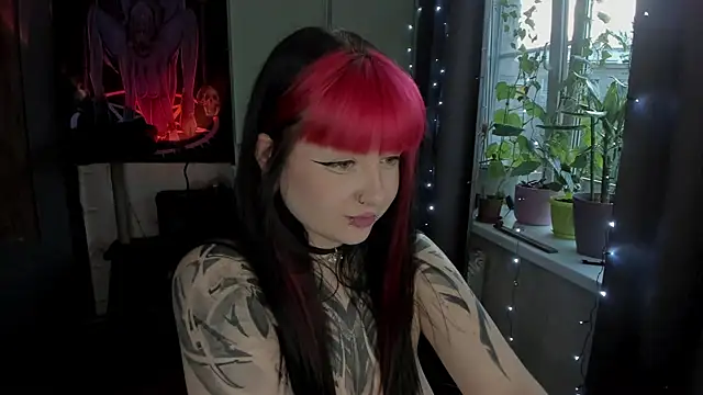 t0riayun0 online show from June 2026 06:25:02 PM