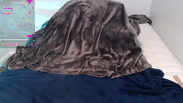 Snapshot of Agatha6969x chatting on September 2025 02:41:01 PM Agatha6969x online show from September 2025 02:41:01 PM