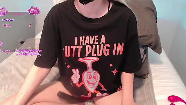 Snapshot of Agatha6969x chatting on November 2025 02:51:02 PM Agatha6969x online show from November 2025 02:51:02 PM