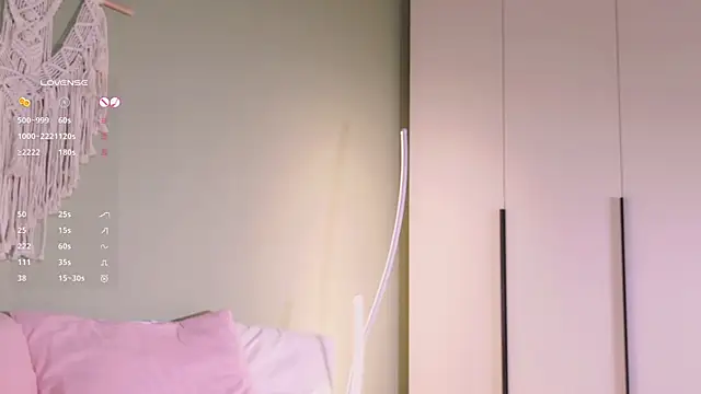 Rinas secret online show from October 2025 09:54:02 AM