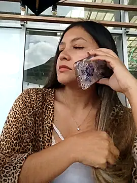 Snapshot of alana_69 chatting on October 2025 06:52:01 PM alana 69 online show from October 2025 06:52:01 PM