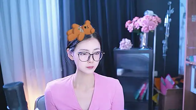 Ocean--Lili online show from March 2025 02:34:01 PM