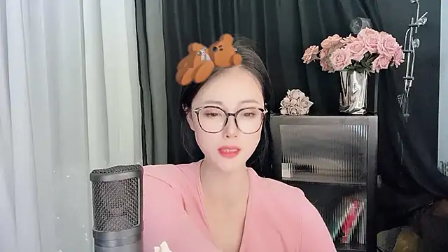 Ocean--Lili online show from March 2025 05:28:01 PM