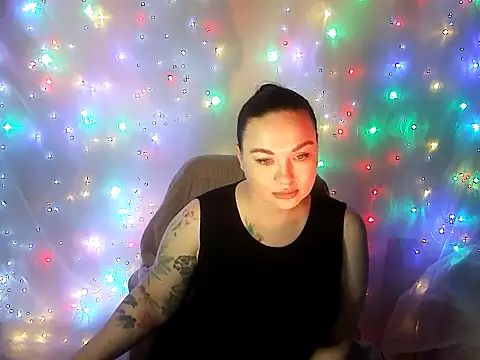 Snapshot of Victoria_Marks chatting on June 2026 10:26:01 PM Victoria Marks online show from June 2026 10:26:01 PM