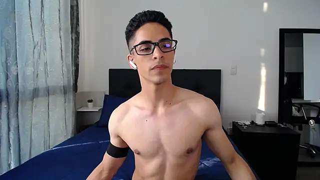 aodaboyyy online show from December 2024 10:20:01 PM