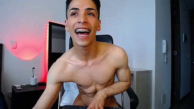 aodaboyyy online show from January 2025 12:02:01 AM