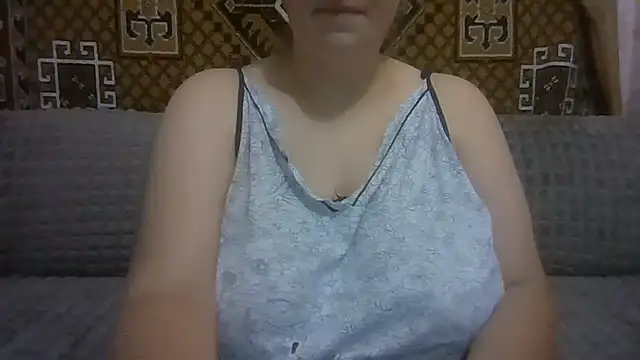 Diana Britt online show from July 2026 07:53:02 PM