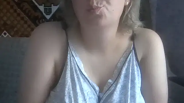 Diana Britt online show from July 2026 03:11:01 AM