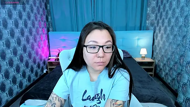 gentle muse online show from December 2024 08:36:02 PM