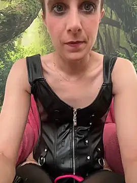 LadyChantale online show from December 2024 09:37:02 AM