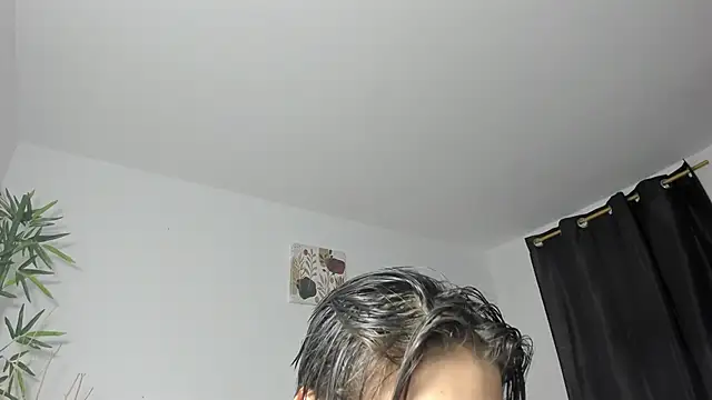 Snapshot of Giordano_Russo chatting on January 2025 07:49:02 PM Giordano Russo online show from January 2025 07:49:02 PM