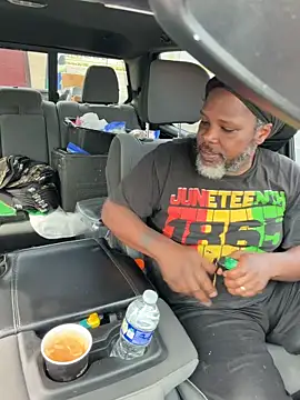 HaloRodeoLover2 online show from April 2026 07:51:01 PM