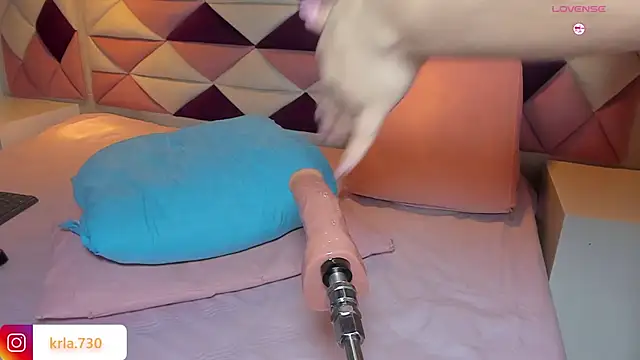  kaarla  online show from February 2025 06:07:01 AM