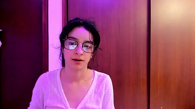  Lunnaa  online show from February 2025 04:25:01 AM