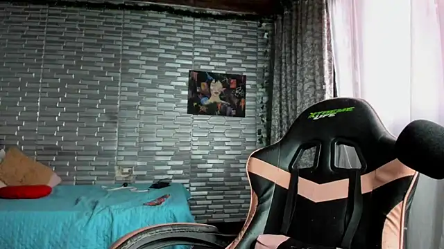 Ginger Sweetty online show from March 2026 11:15:01 PM