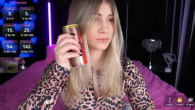 CassandraGood online show from December 2024 07:43:01 AM