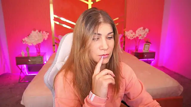 CassandraGood online show from September 2025 06:37:02 AM