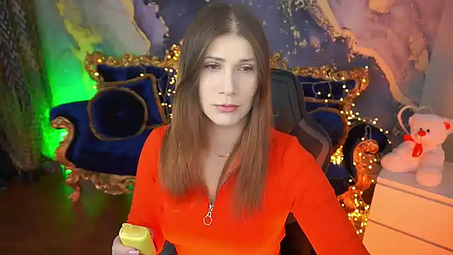 CassandraGood online show from April 2026 05:12:02 AM