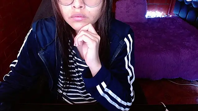 MidoriQuiinn online show from March 2026 02:50:01 PM