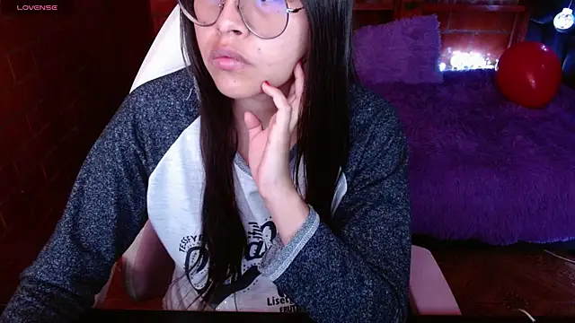 MidoriQuiinn online show from April 2026 02:34:01 PM