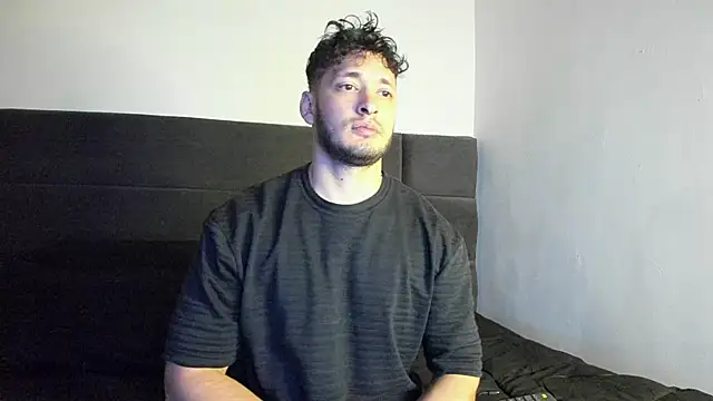 alejandro  2 online show from November 2025 05:12:01 PM