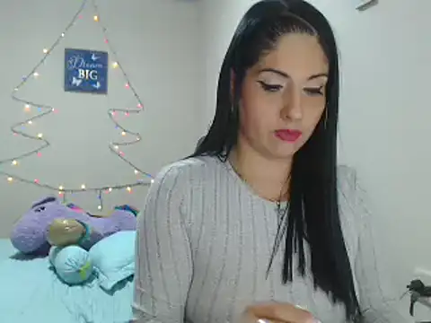Snapshot of sahtlove1 chatting on December 2024 01:07:02 AM sahtlove1 online show from December 2024 01:07:02 AM