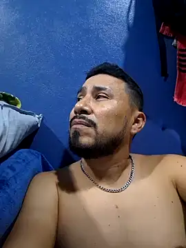 Eumanzor online show from February 2026 12:41:01 AM