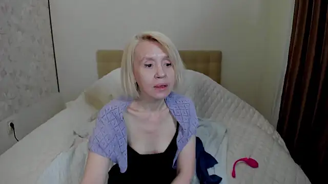 Snapshot of aminalive chatting on February 2025 01:16:01 PM aminalive online show from February 2025 01:16:01 PM