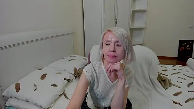 Snapshot of aminalive chatting on October 2025 09:04:01 PM aminalive online show from October 2025 09:04:01 PM