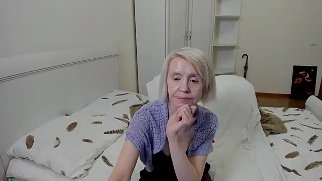 Snapshot of aminalive chatting on November 2025 08:41:02 PM aminalive online show from November 2025 08:41:02 PM