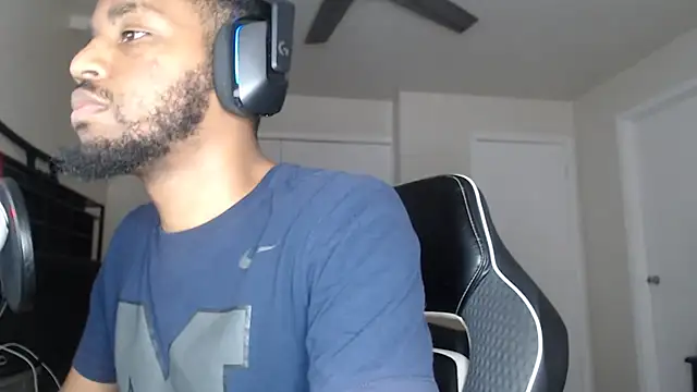 ChrisVacher online show from April 2026 10:43:02 PM