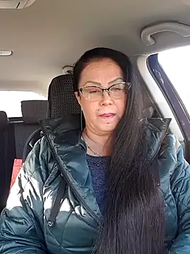 x  KHALEESI  x online show from December 2024 08:41:01 AM