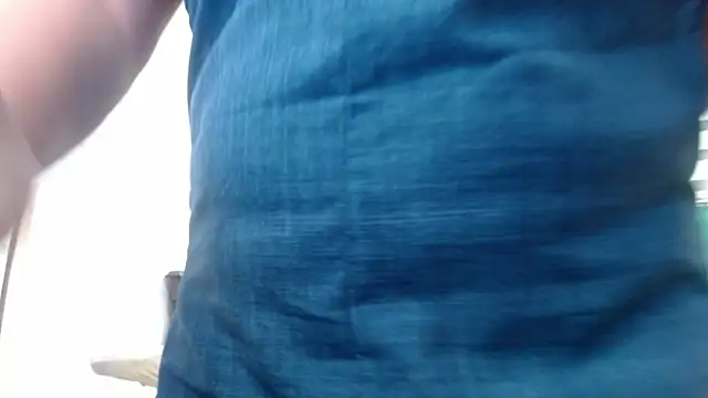 Sonialorens  online show from June 2026 12:59:01 PM