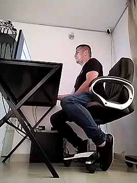 starplss online show from October 2025 09:24:01 PM