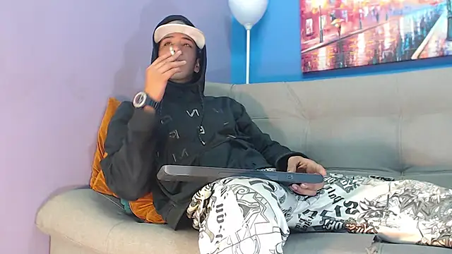 Robert Kingg online show from December 2024 03:17:02 AM