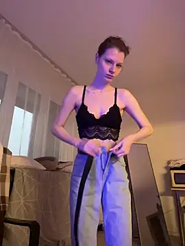 MaryHiggins online show from December 2024 01:21:02 PM