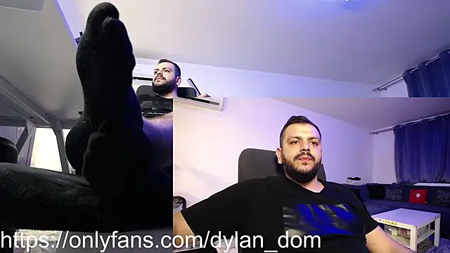 dyllan dom  online show from April 2026 09:01:02 PM