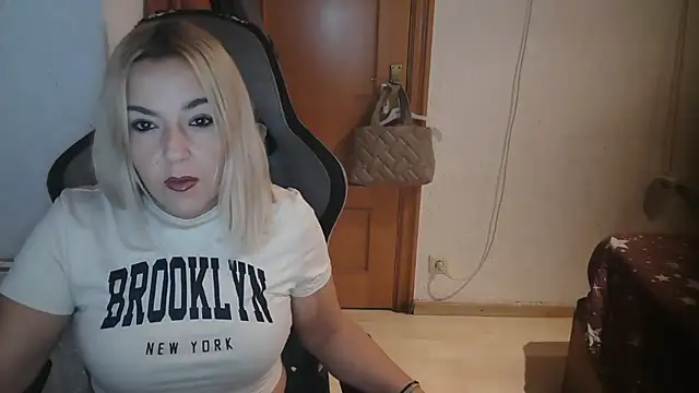 bekka   online show from October 2025 08:15:02 AM